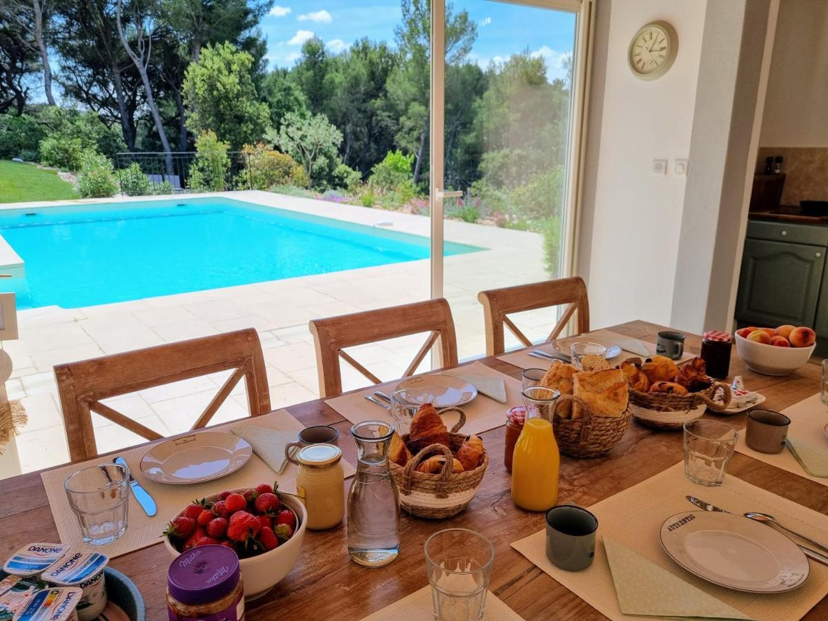 Cosy En Provence - Piscine Chauffee De Mai A Septembre Bed & Breakfast Pernes-les-Fontaines Exterior photo